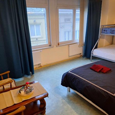 Slaapkamer Markt Geraardsbergen Luaran gambar